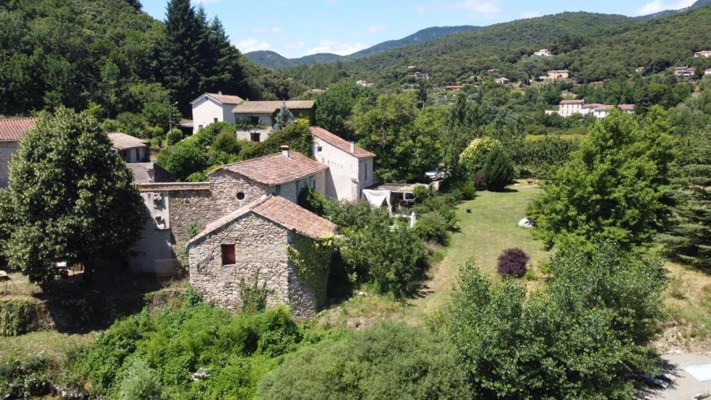 Le Moulin D'Arcas. Bed and Breakfast Prémian Εξωτερικό φωτογραφία